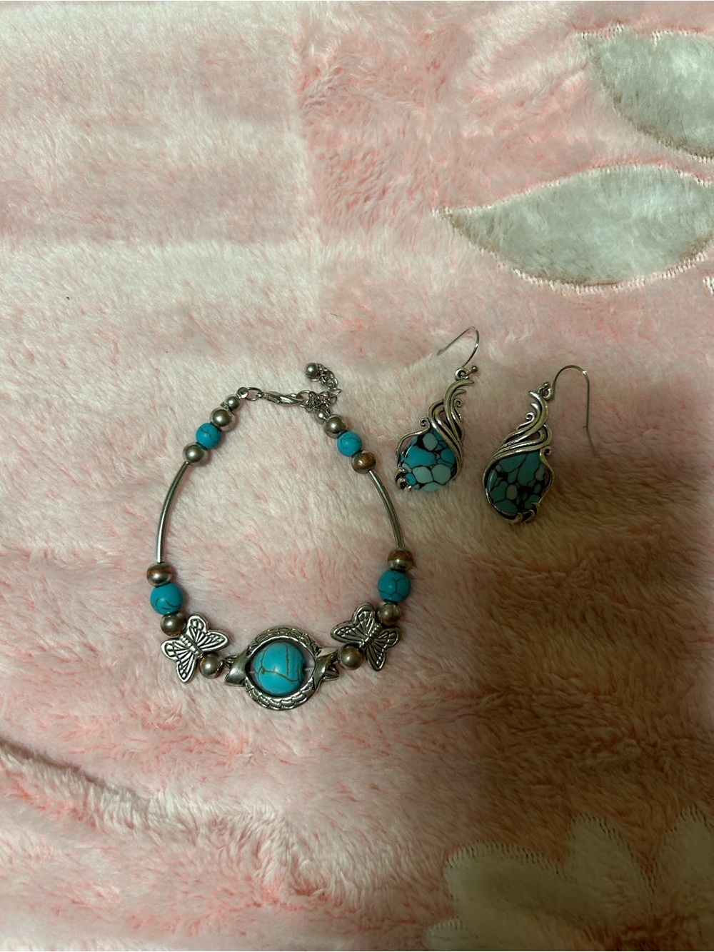 Turquoise Butterfly Accent Bracelet and Earrings Set - Blue Silver Tone